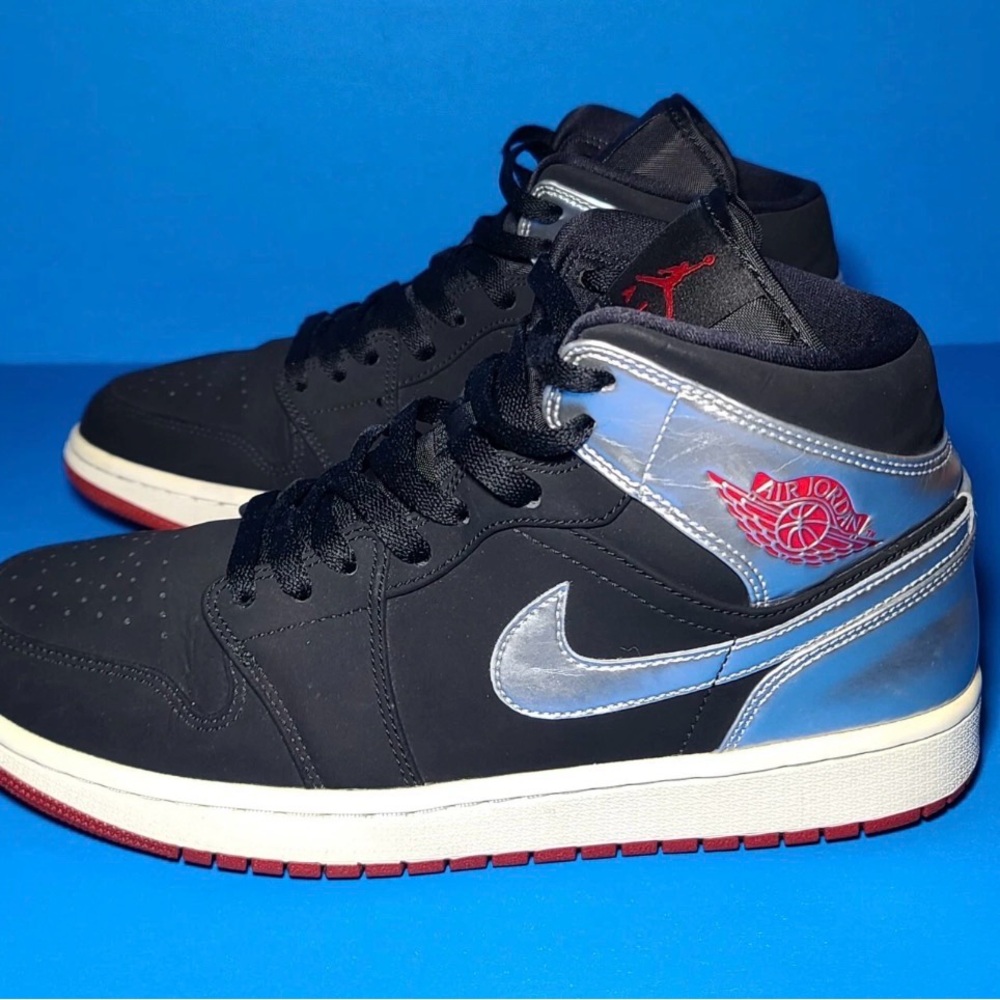 Nike air Jordan 1 mid Johnny Kilroy 9.5 men’s.